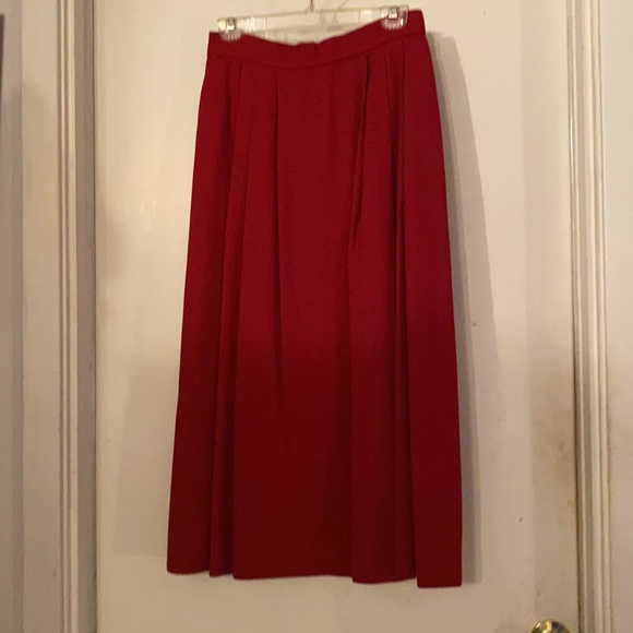 Red suit set - Picture 3 of 5